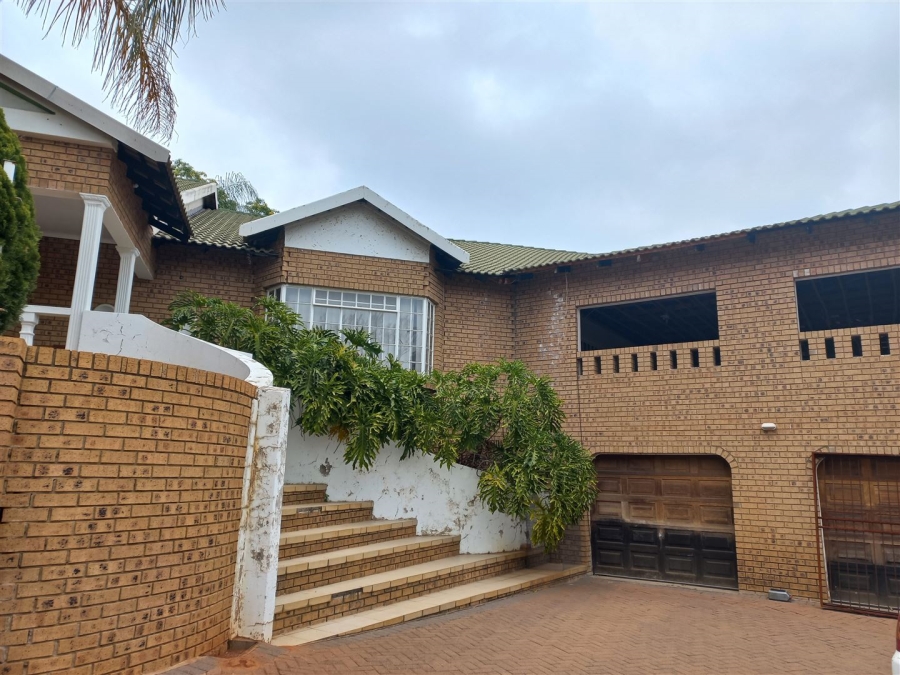 5 Bedroom Property for Sale in Cashan North West